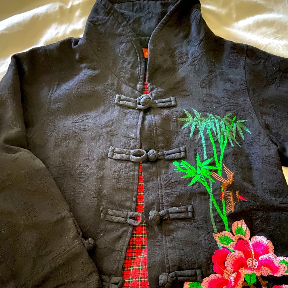 Embroidered Chinese style jacket